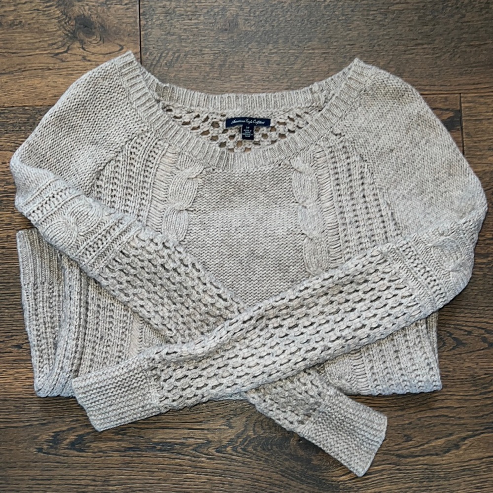 Beige American Eagles sweater
